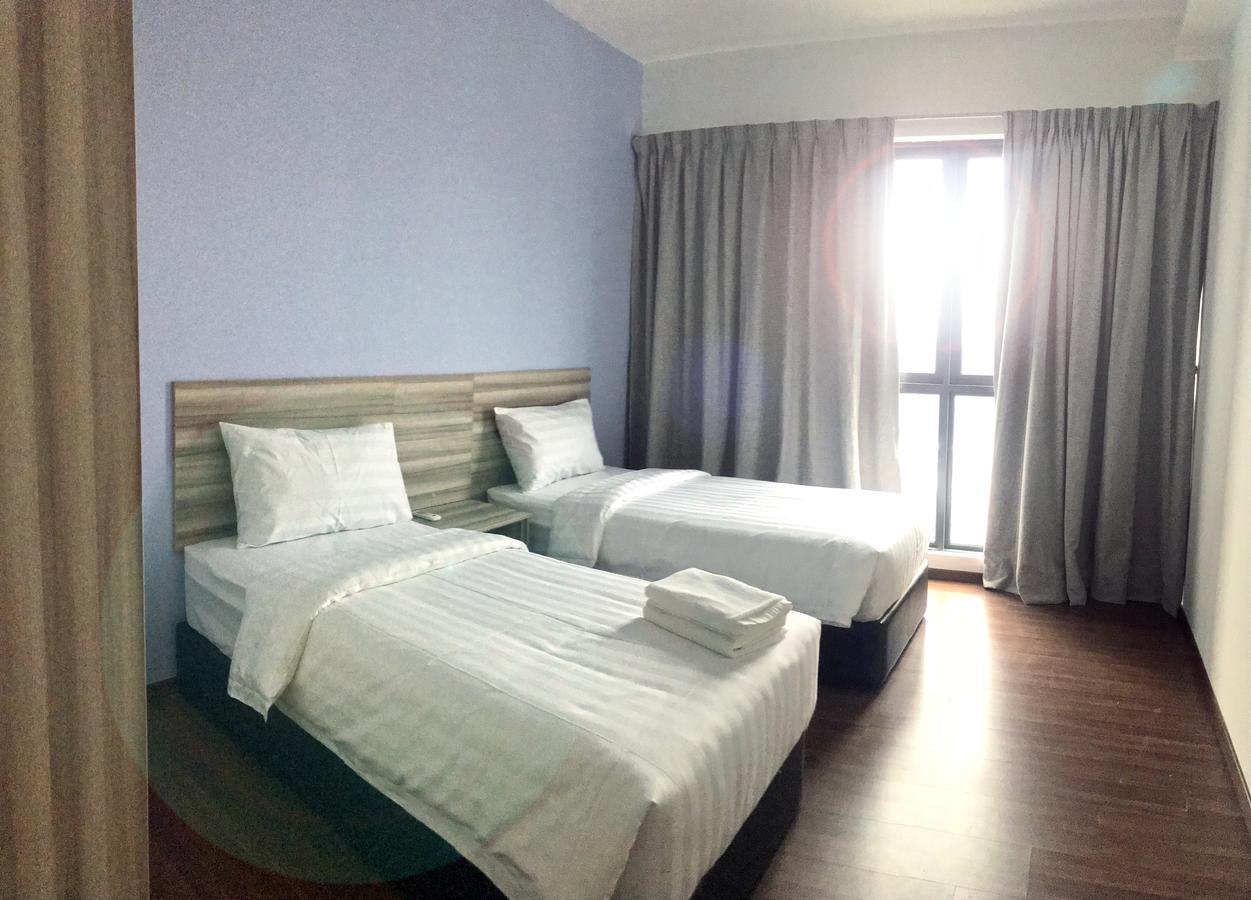 Amerin Mall & Suites Seri Kembangan Esterno foto
